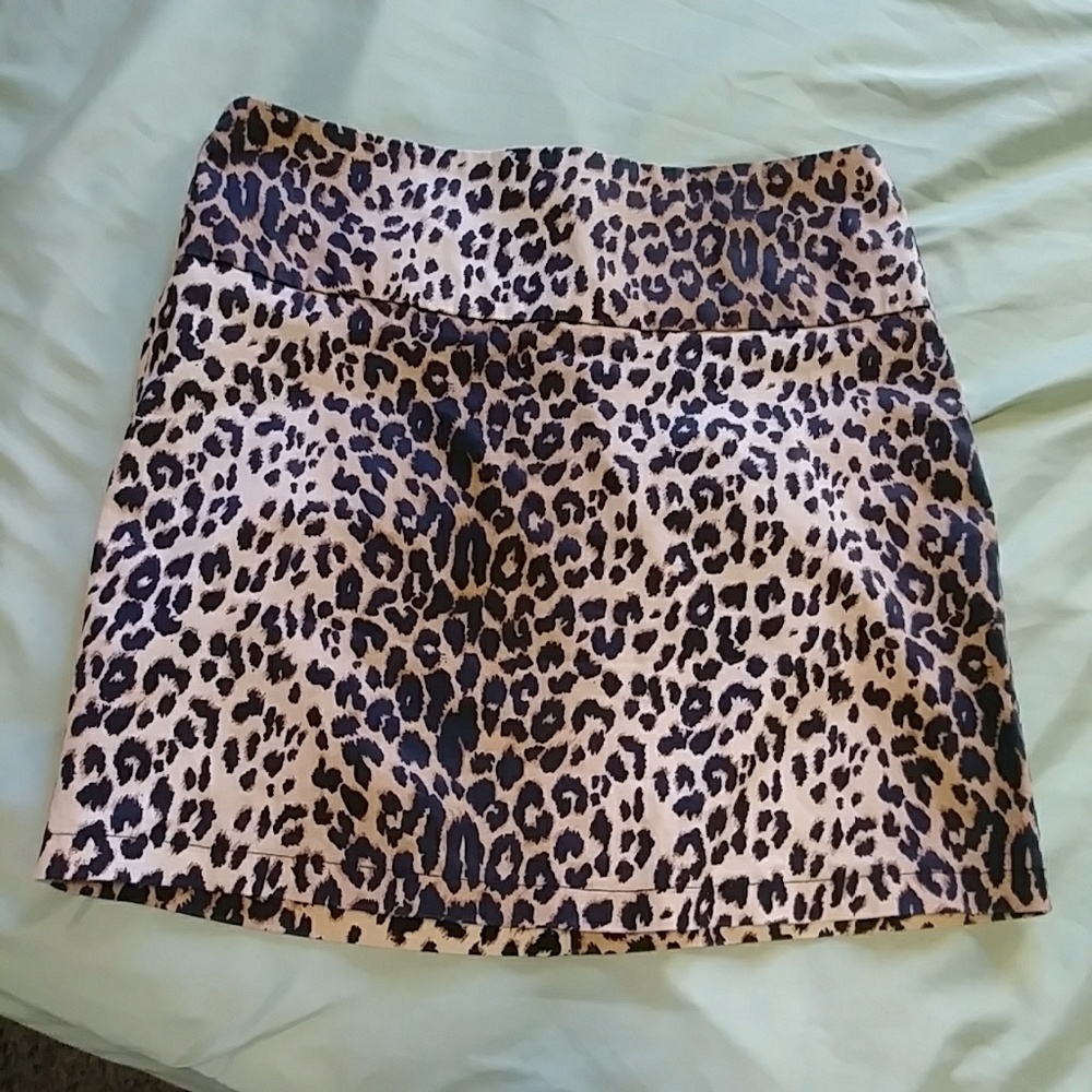 Leopard Print Mini Skirt!!